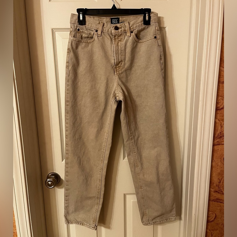 Women’s Like New Urban Outfitters BDG Slim Straight khaki jeans